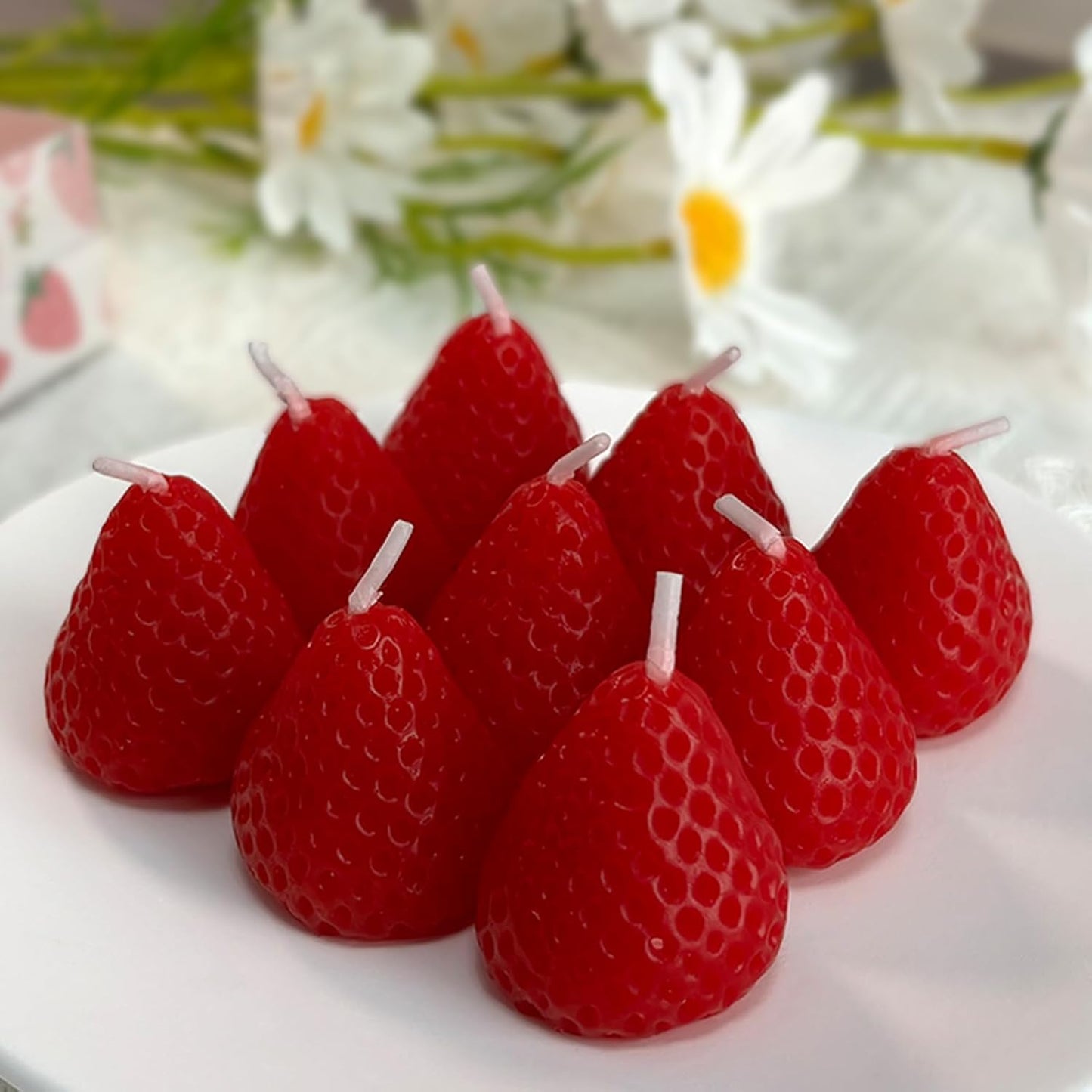 Strawberries Candles Gifts for Women, Aromatherapy Candle, Room Decor Cute Strawberries Shaped Scented Candles, Aesthetic Decorative (9 Red, 3 Inch)